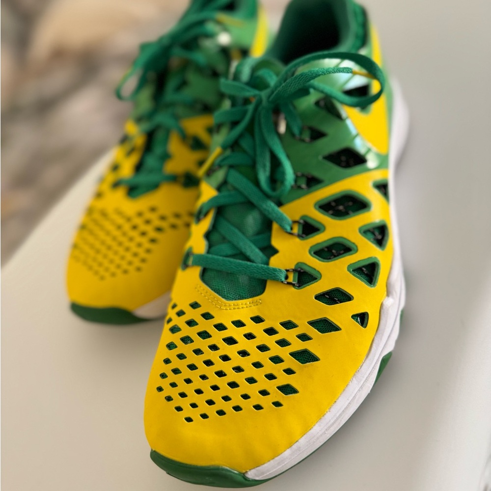 Nike Train Speed 4 - Oregon Ducks